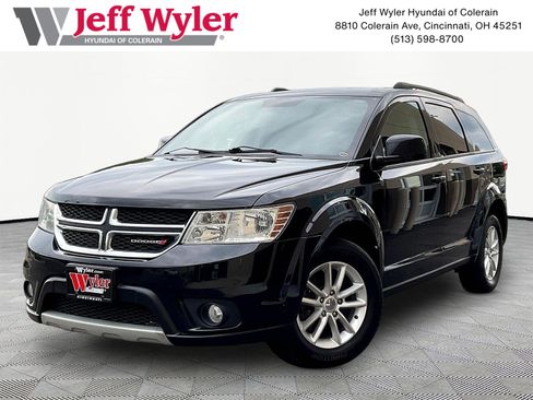 Used 2017 Dodge Journey SXT w/ Comfort/Convenience Group FWD image 1