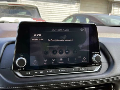 Used 2021 Nissan Rogue SL AWD/4WD image 28