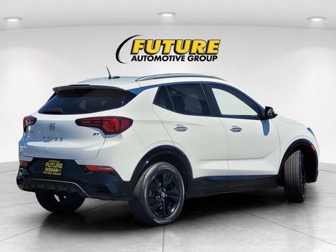 Used 2024 Buick Encore GX Sport Touring FWD image 4