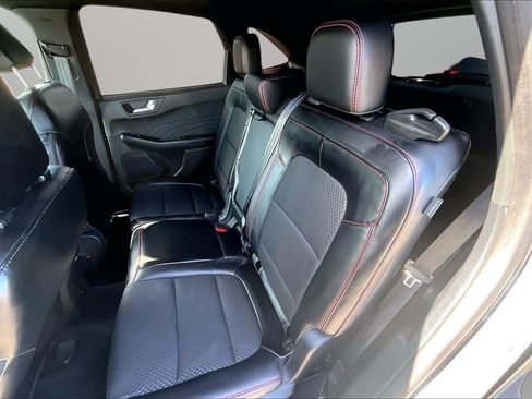 Used 2024 Ford Escape ST-Line w/ Tech Pack #1 FWD image 18