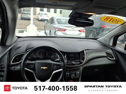 Used 2018 Chevrolet Trax LT w/ Driver Confidence Package image 12