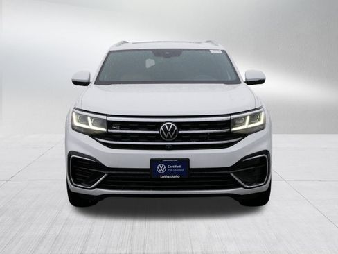 Certified 2022 Volkswagen Atlas Cross Sport SEL Premium R-Line image 2