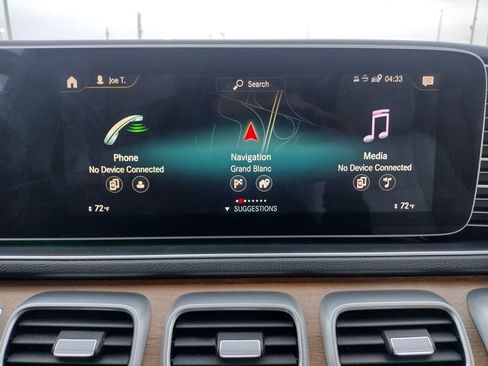 Used 2022 Mercedes-Benz GLE 350 4MATIC w/ Premium Package image 32