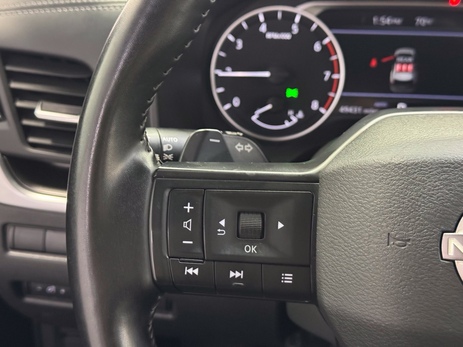 Certified 2025 Nissan Rogue SV AWD/4WD image 25
