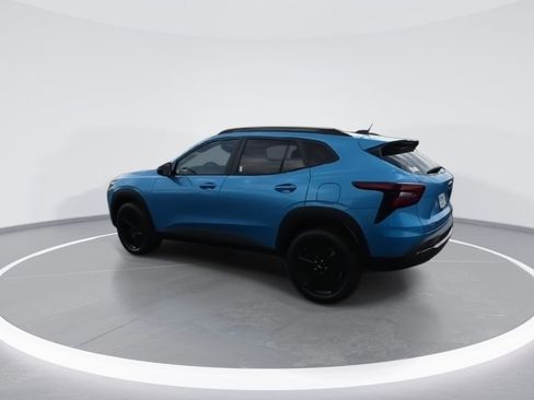 New 2026 Chevrolet Trax ACTIV w/ Driver Confidence Package FWD image 6