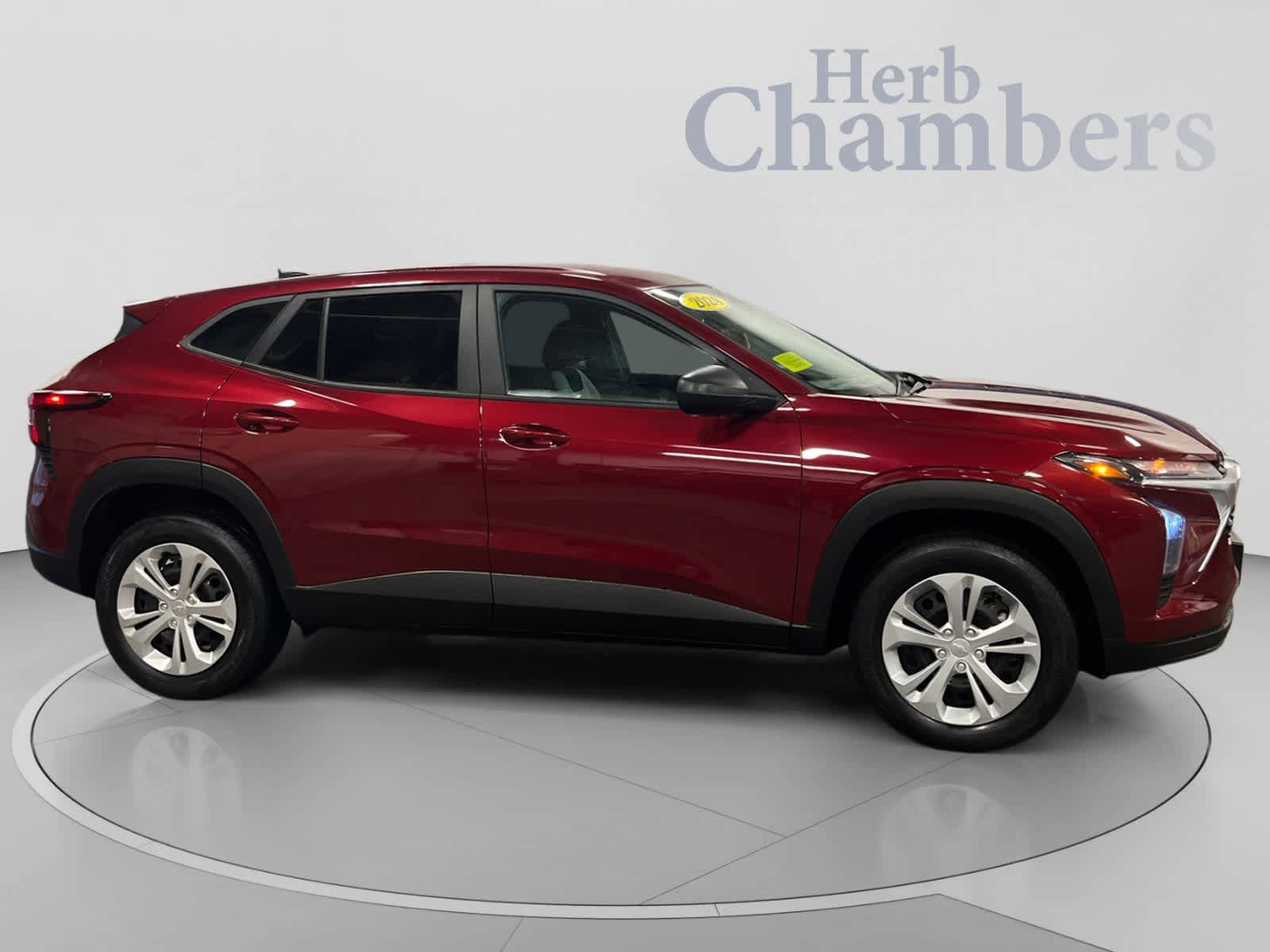 Used 2024 Chevrolet Trax LS FWD image 5