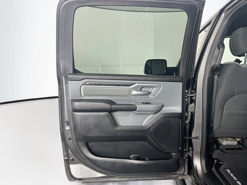 Used 2022 RAM 1500 Big Horn AWD/4WD image 24