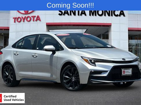 Certified 2024 Toyota Corolla SE FWD image 1