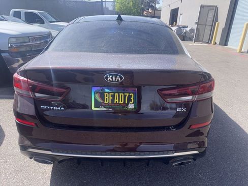Used 2020 Kia Optima Premium image 8