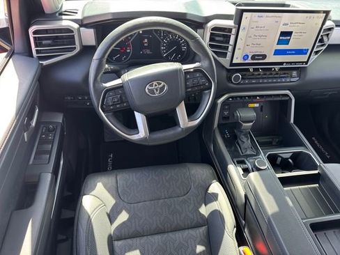 Used 2023 Toyota Tundra Limited image 15