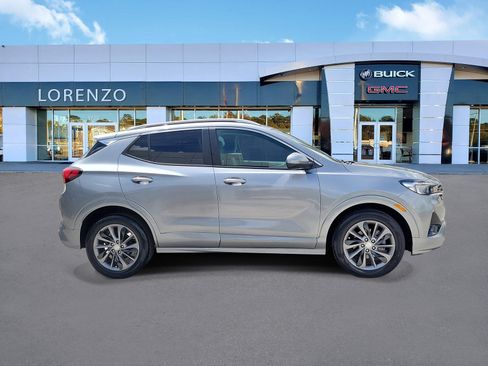 Used 2023 Buick Encore GX Select w/ Sport Touring Package FWD image 4