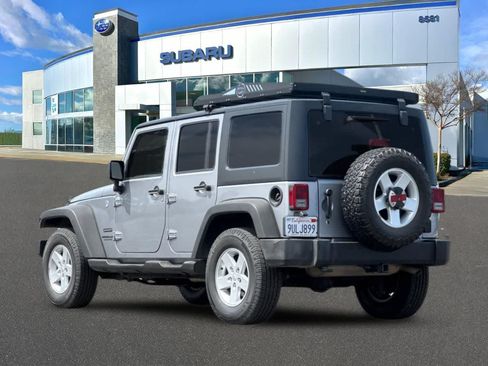 Used 2017 Jeep Wrangler Unlimited Sport w/ Quick Order Package 24S AWD/4WD image 8