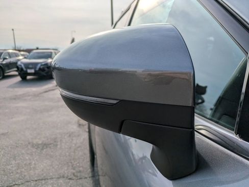 New 2025 Nissan Pathfinder SV w/ SV Premium Package image 12