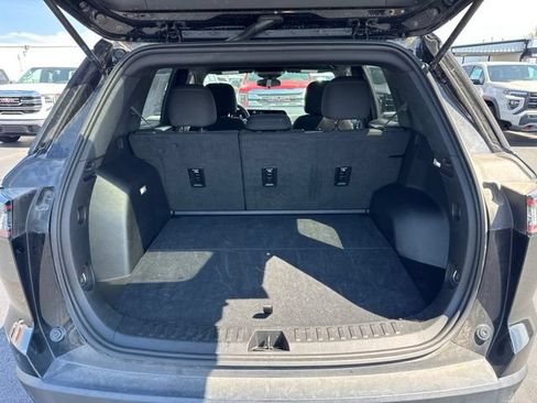 Used 2025 Chevrolet Equinox LT FWD image 5