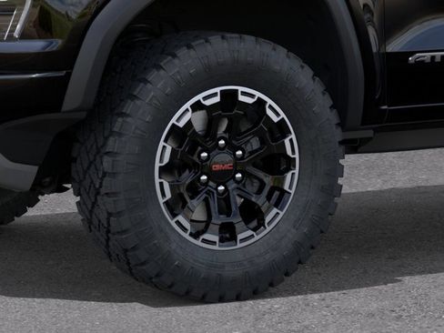 New 2026 GMC Canyon AT4 w/ AT4 Premium Package AWD/4WD image 11