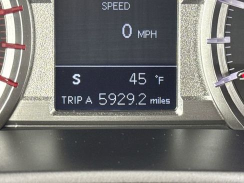 Used 2019 Toyota 4Runner Limited AWD/4WD image 12
