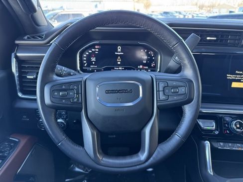 Used 2024 GMC Sierra 3500 Denali Ultimate image 34
