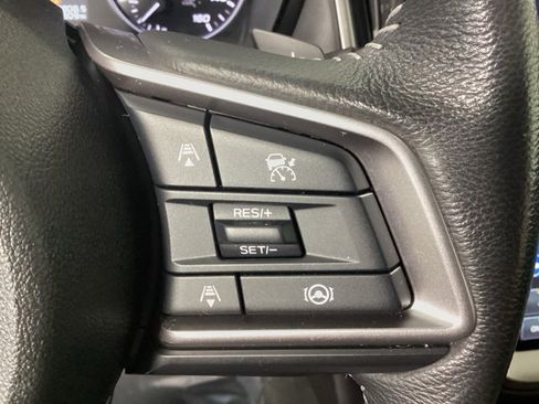 Certified 2023 Subaru Outback Premium image 27