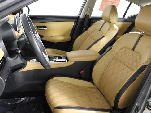 Certified 2023 Nissan Sentra SV w/ SV Premium Package FWD image 20