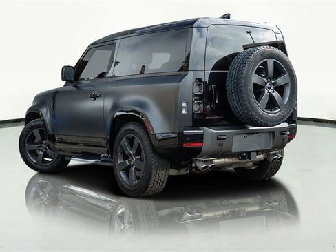 Used 2024 Land Rover Defender 90 Carpathian Edition image 19