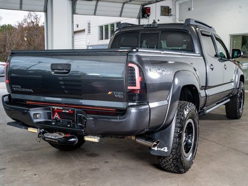 Used 2014 Toyota Tacoma 4x4 Double Cab image 6