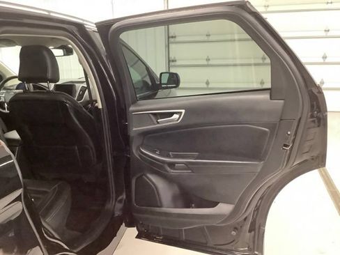 Used 2024 Ford Edge SEL w/ Convenience Package AWD/4WD image 9