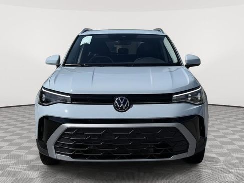 New 2026 Volkswagen Taos SE AWD/4WD image 8
