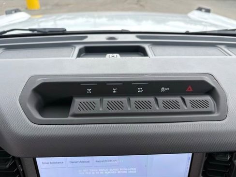 New 2026 Ford Bronco 2-Door AWD/4WD image 26