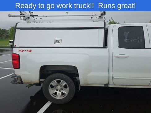 Used 2019 Chevrolet Silverado 1500 LT AWD/4WD image 7