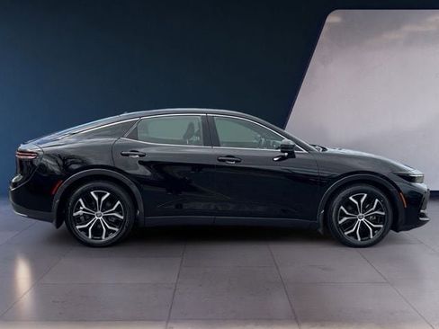 Used 2023 Toyota Crown AWD/4WD image 6