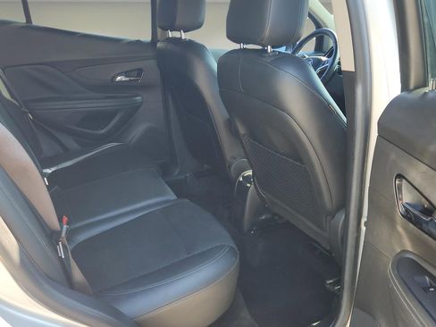 Used 2017 Buick Encore Preferred image 10