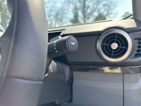 New 2025 INEOS Grenadier Fieldmaster Edition image 9