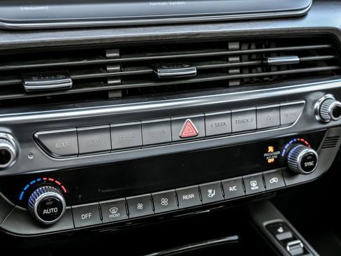 Used 2020 Kia Telluride SX image 24