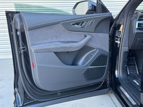 New 2026 Audi RS Q8 performance image 20