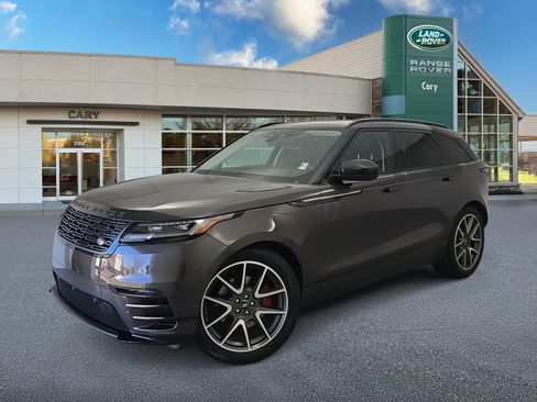 Used 2025 Land Rover Range Rover Velar Dynamic SE image 1