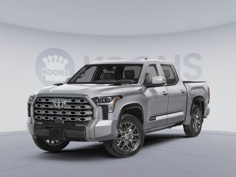 Used 2024 Toyota Tundra Platinum AWD/4WD image 1