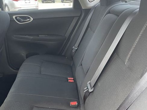 Used 2015 Nissan Sentra S image 21