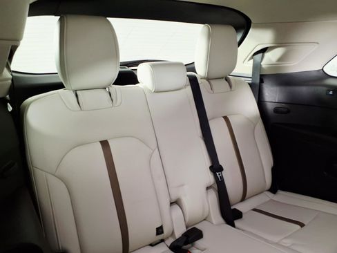 Used 2024 MAZDA CX-90 3.3 Turbo w/ Premium Plus Pkg image 13