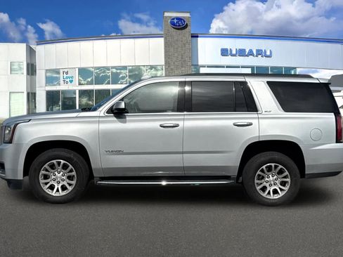 Used 2018 GMC Yukon SLT AWD/4WD image 9