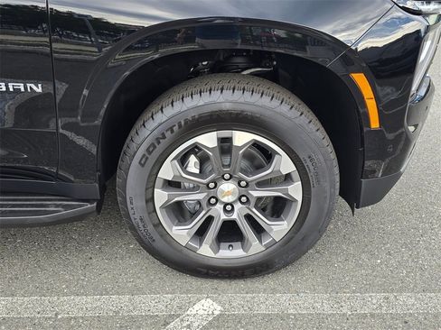 New 2025 Chevrolet Suburban LS w/ Max Trailering Package image 9
