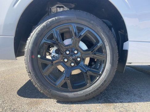 New 2025 Ford Maverick Lobo AWD/4WD image 8