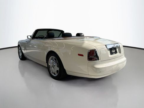 Used 2009 Rolls-Royce Phantom Drophead Coupe RWD image 3