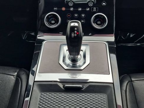 Used 2020 Land Rover Range Rover Evoque SE AWD/4WD image 13
