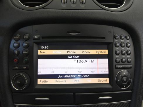 Used 2009 Mercedes-Benz SL 63 AMG image 32