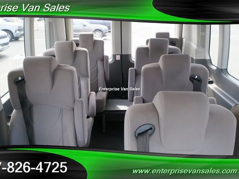 Used 2023 Ford Transit 350 XLT image 2