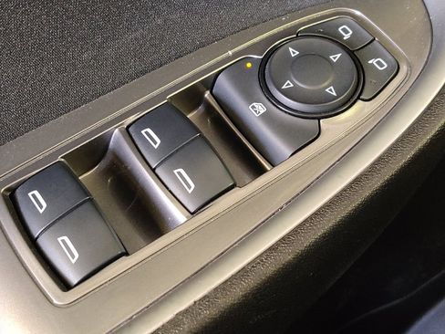 Used 2024 Chevrolet Malibu LS FWD image 27