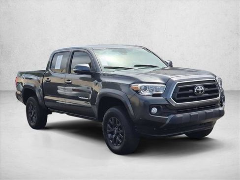 Used 2023 Toyota Tacoma SR5 w/ Technology Package AWD/4WD image 3