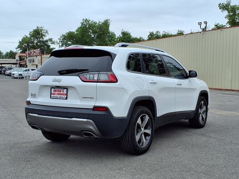 Used 2019 Jeep Cherokee Limited w/ Luxury Group AWD/4WD image 23