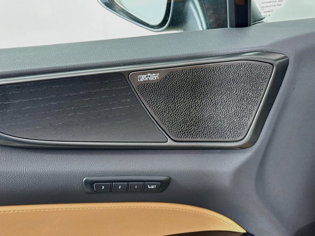 Certified 2025 Lexus NX 350h AWD w/ Accessory Package (Z2) image 19