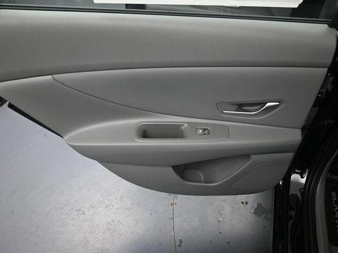New 2026 Hyundai Elantra SEL Sport Premium FWD image 28